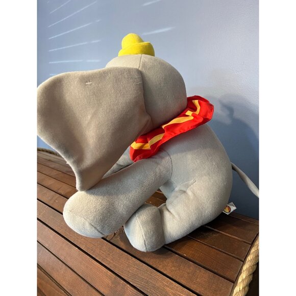 Disney Dumbo 14" Plush Disneyland Resorts New With Tag Disney Parks Authenticate - Picture 6 of 10